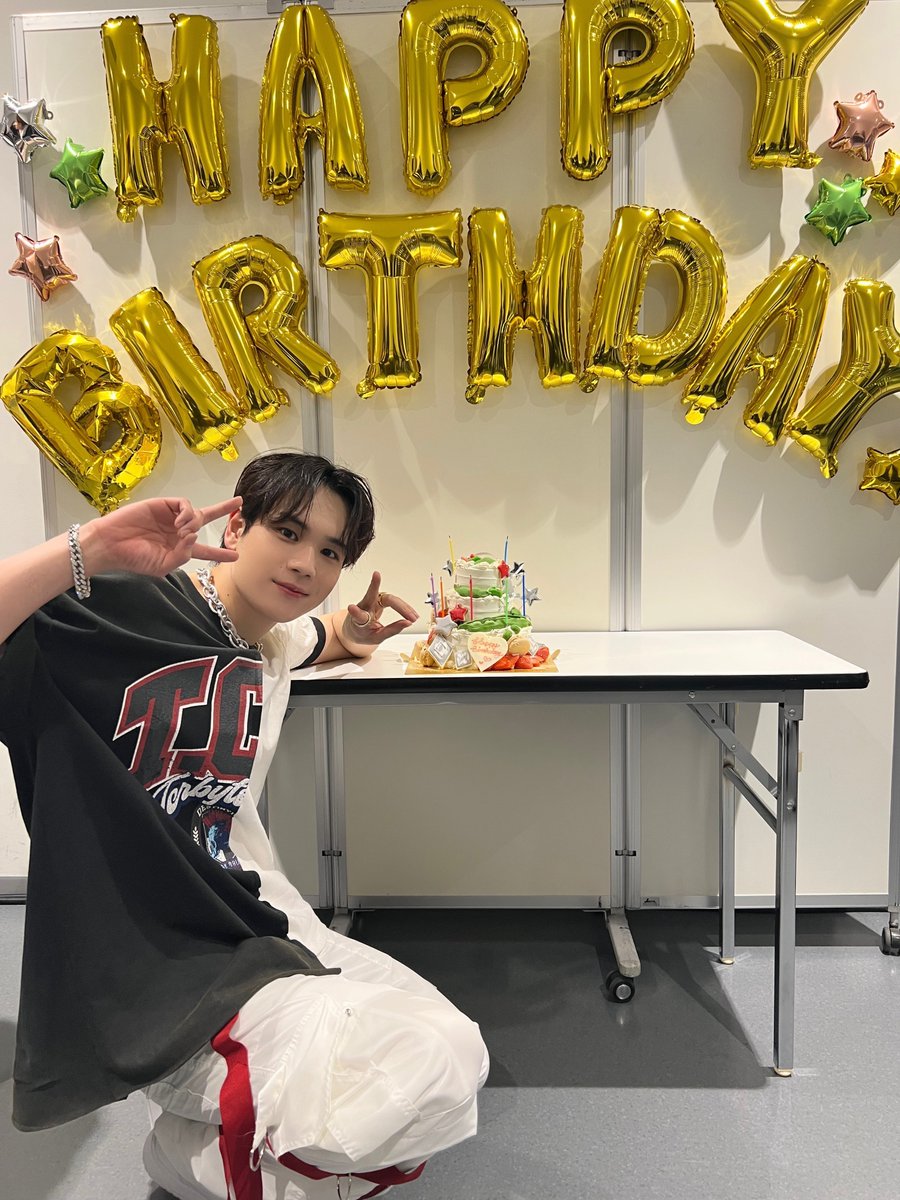 豆原一成] 誕生日にライブができて本当に良かったです！😭😭 INIや