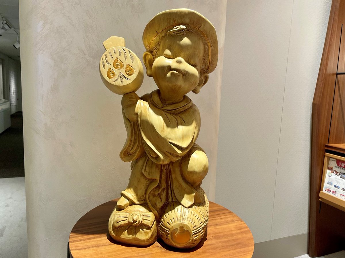 FROM OSAKA／ アーカイヴス展示室で皆様をお迎えする《有徳福来尊像