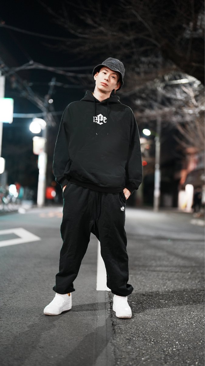 いよいよ本日20:00より販売のアイテム3点をDJ脇がお届けです