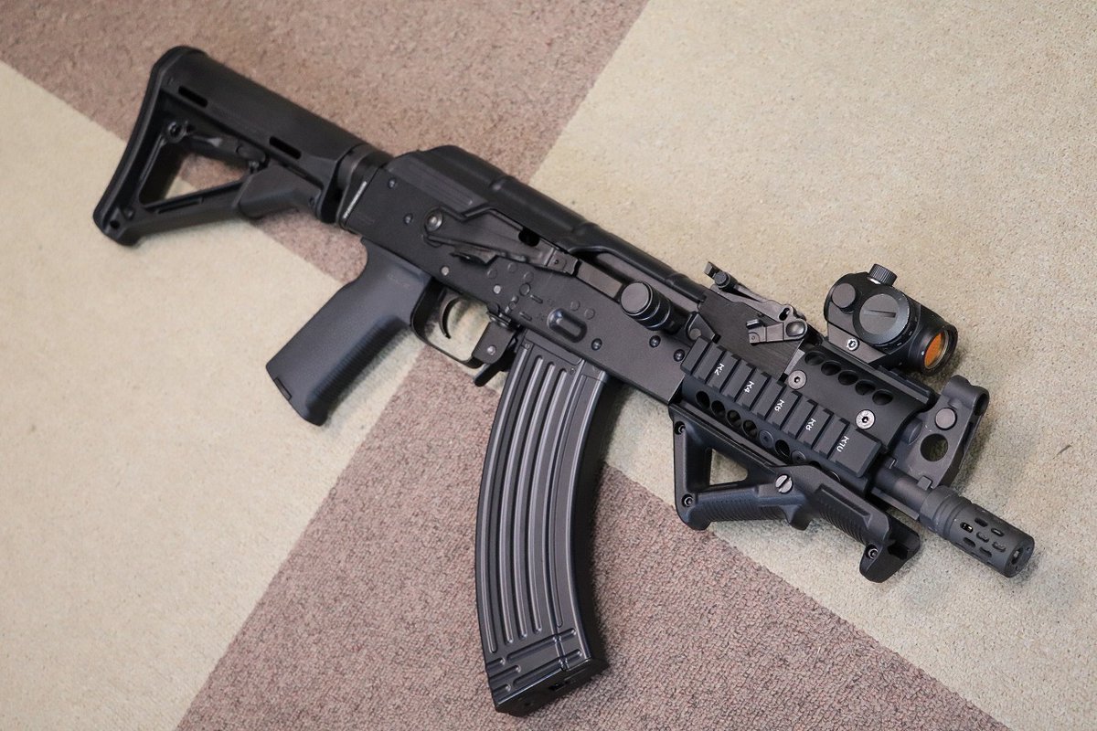 マルイAKMベースで人気の DRACOショーティをHPの カスタム