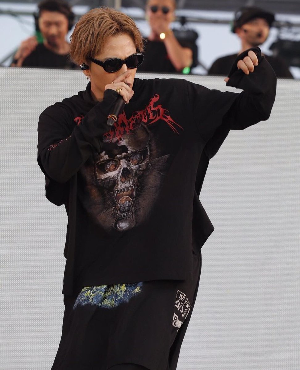 登坂広臣 クリーナー、パッチン等