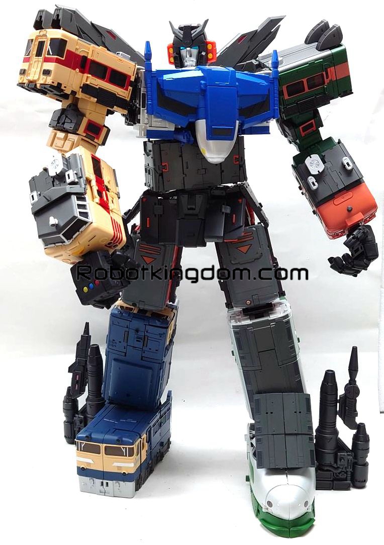 皆さんこんにちは！ ついに、 『ムーンスタジオ (Moon Studio)』の大