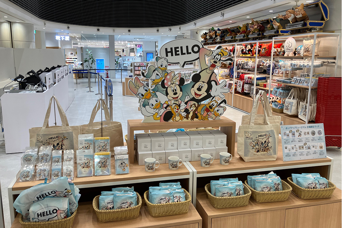 ディズニーストア30周年 記念 「Disney store 30th Anniversary Pop-up