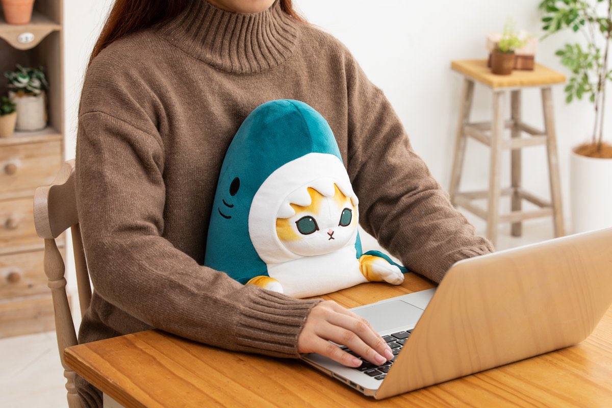 サメにゃんもちもち抱っこぬいぐるみ モフサンド mofusand