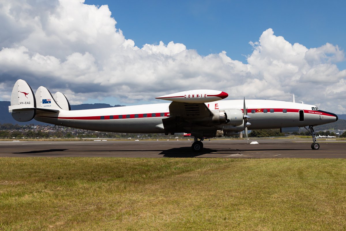 コニー」の愛称で親しまれたロッキード社のL-1049「スーパー・コンステ
