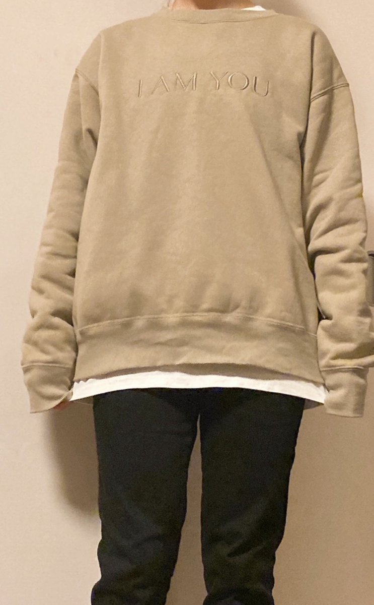 今さらながらスウェットSサイズ着用 158cm肩幅広め インナーはLASAロン