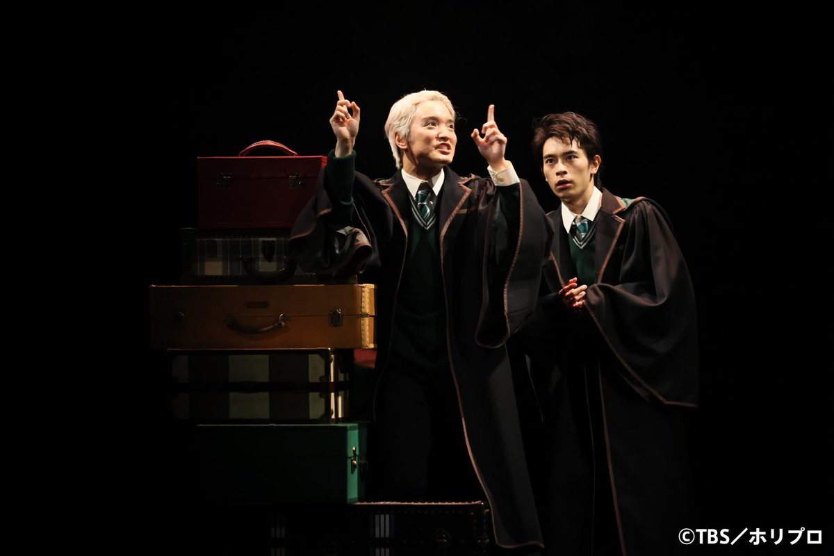 アルバスとスコーピウスは ホグワーツで次第に除け者扱いをされて