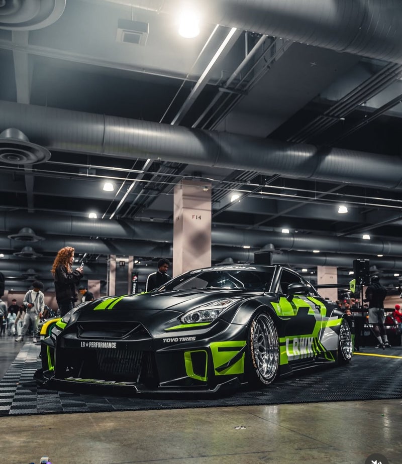 コヤジ☆ブログ更新！ 『アメリカラスベガスSEMA SHOWに沢山のLB