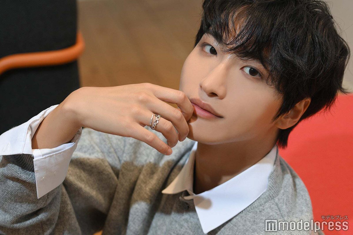 ATEEZ連載Vol.2：SEONGHWA(ソンファ) 「過去の自分に負けたくない