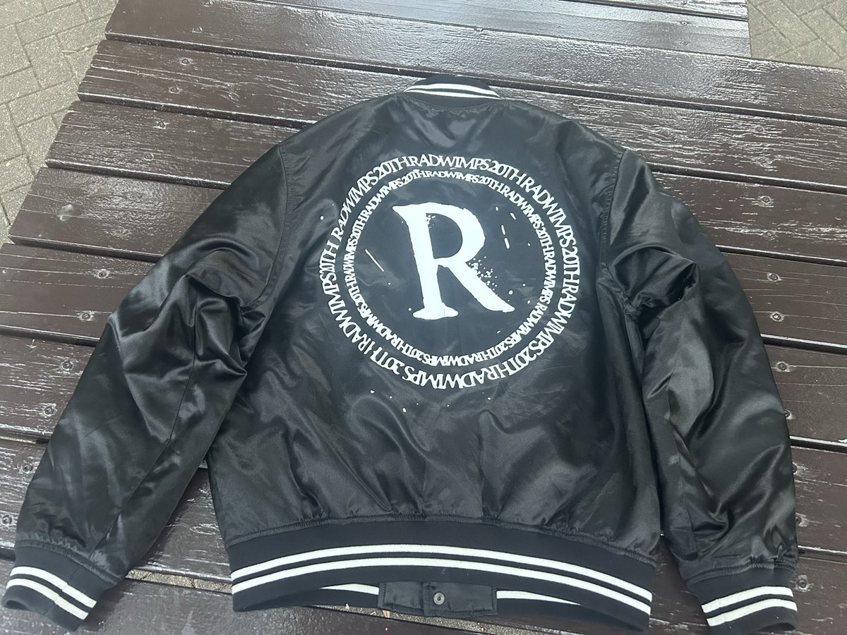 RADのスタジャン！並んで買って毎日のように着ていてupしてなかった