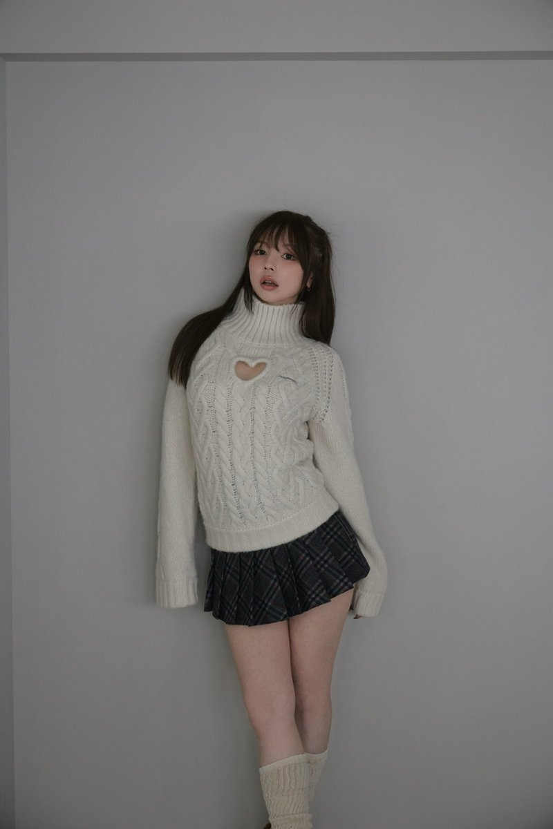 Mary heart knit tops color ivory/pink ¥12100-tax in 胸元のハート