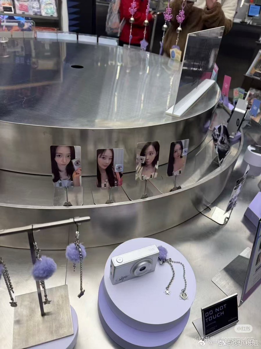 G58fWCQbAAE-BAd.jpg?format=jpg