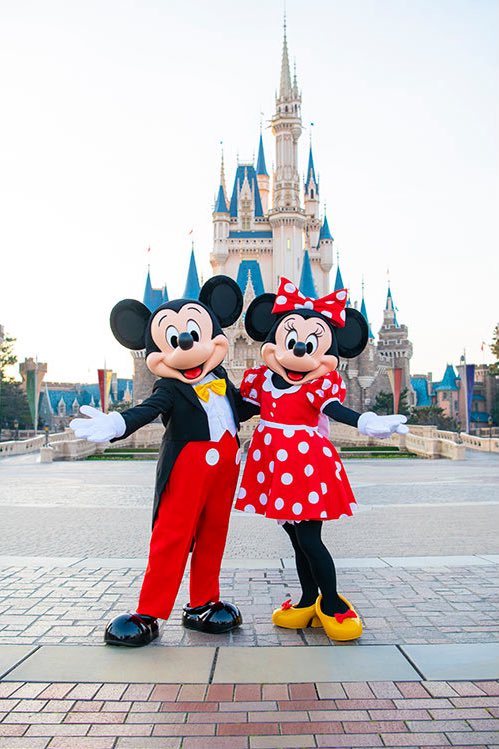 ミッキーさんとミニーさんの誕生日と言うことで、本家ディズニーランド