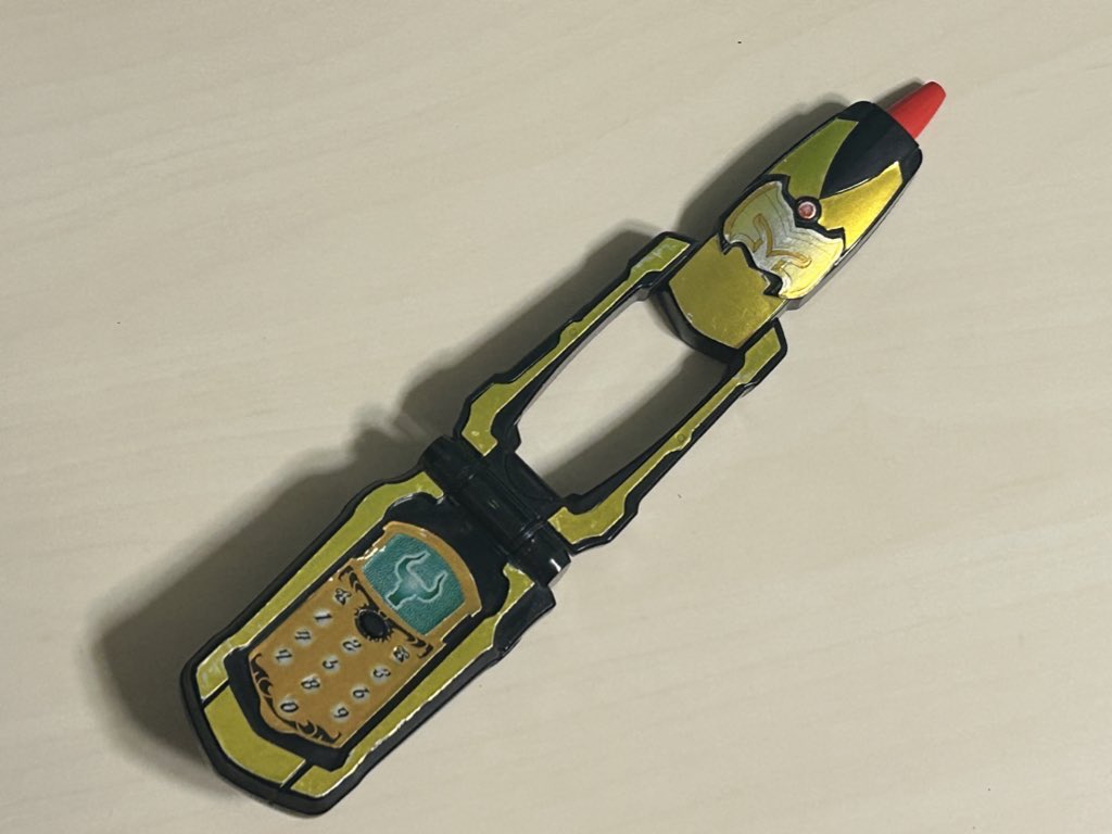 魔法戦隊マジレンジャーのマジグリーン/小津蒔人 （伊藤友樹さん）の