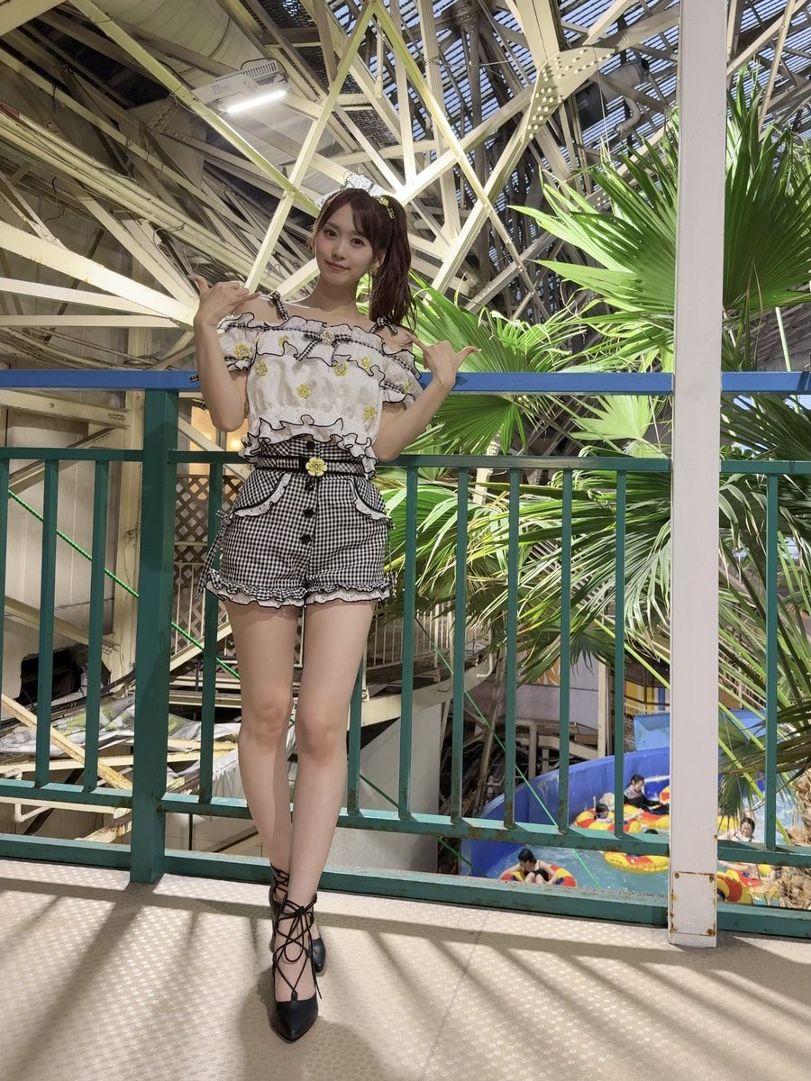 こっちはセリコレの衣装！ 夏感じすぎちゃった〜🌼 #せリコソロ