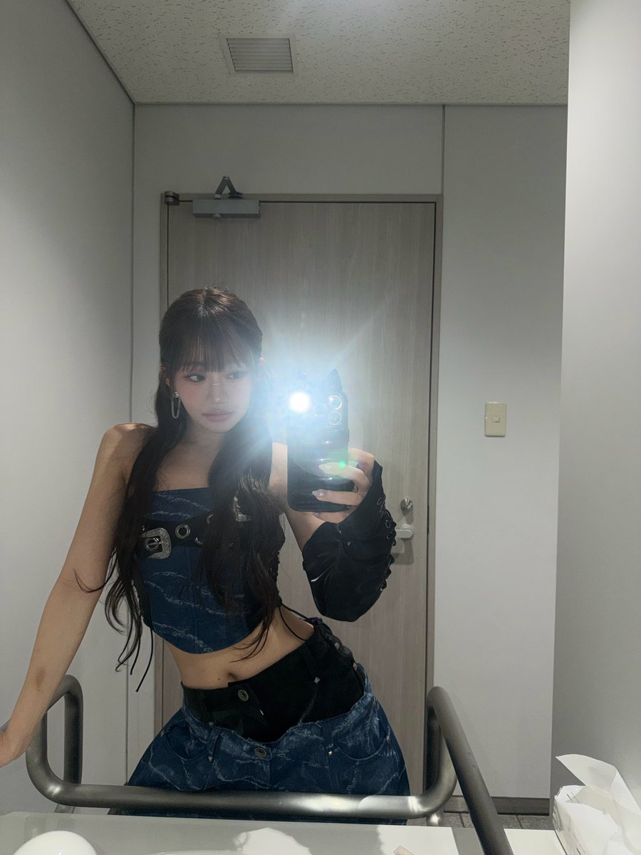 🐱ジュリー🐰] Lucky day🍀💋 #KISSOFLIFE #KIOF #キスオブライフ