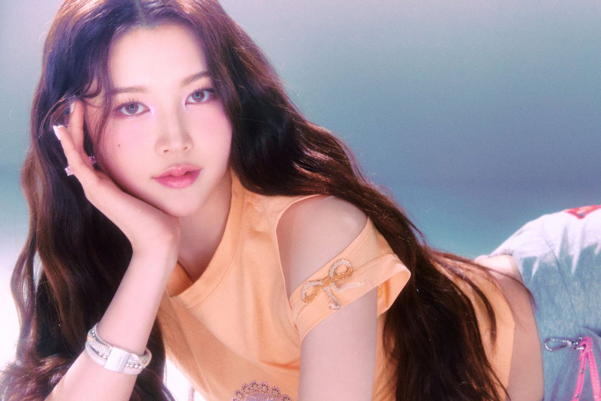 HEARTS2HEARTS エイナ、誕生日おめでとう🎉🎂🎁 08年12月20日ソウル