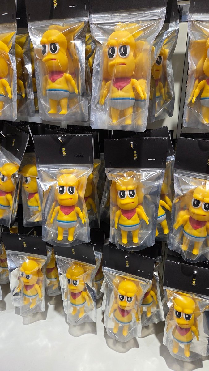 滋賀のポップアップストアに行ってきました！ ピーナッツくんのソフビ