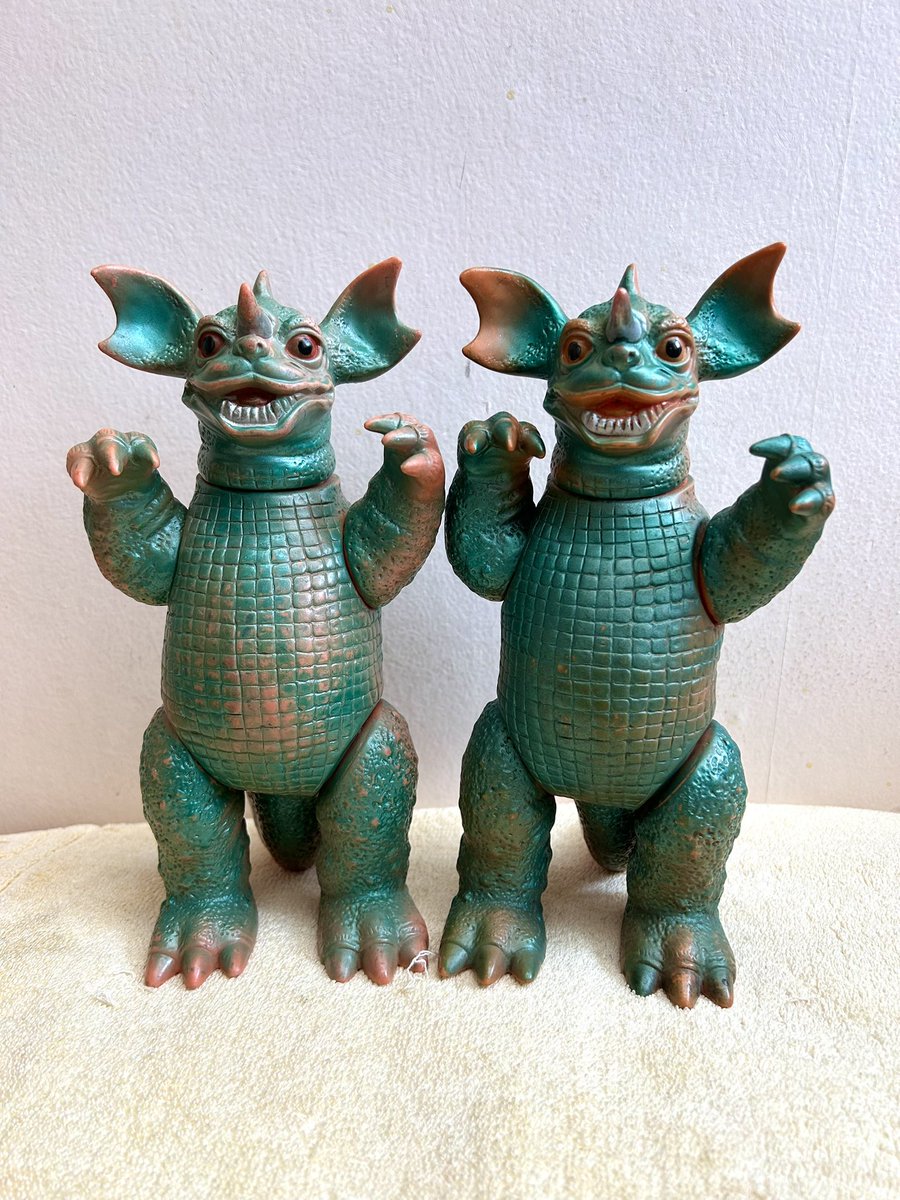 マルサンのバラゴンが好き。 これらの色をオークションやショップで一