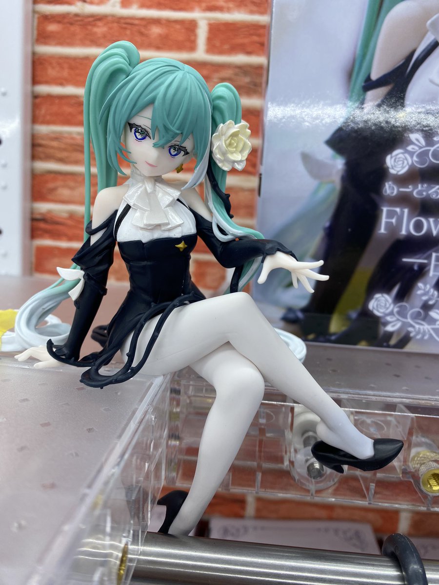 ✨アミューズ入荷景品✨ 初音ミク ぬーどるストッパーフィギュアFlower