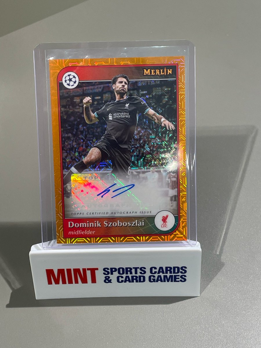 お客様の店内開封にて 2024-25 TOPPS UCC MERLIN CHROME SOCCER HOBBY