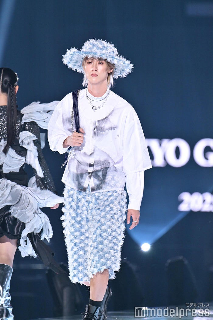 💖TGC 2025 A/W💖】 M!LK曽野舜太、もこもこ個性的ハットを見事な