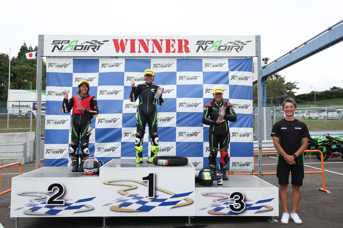 Ninja Team Green Cup 第4戦 SPA直入 レディースクラスも開催され、今