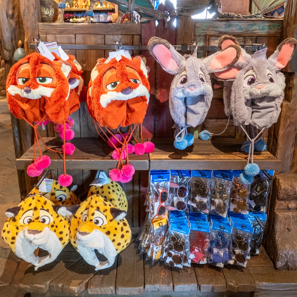 ファンキャップ、ショルダーバッグなど！ 東京ディズニーリゾート 新作