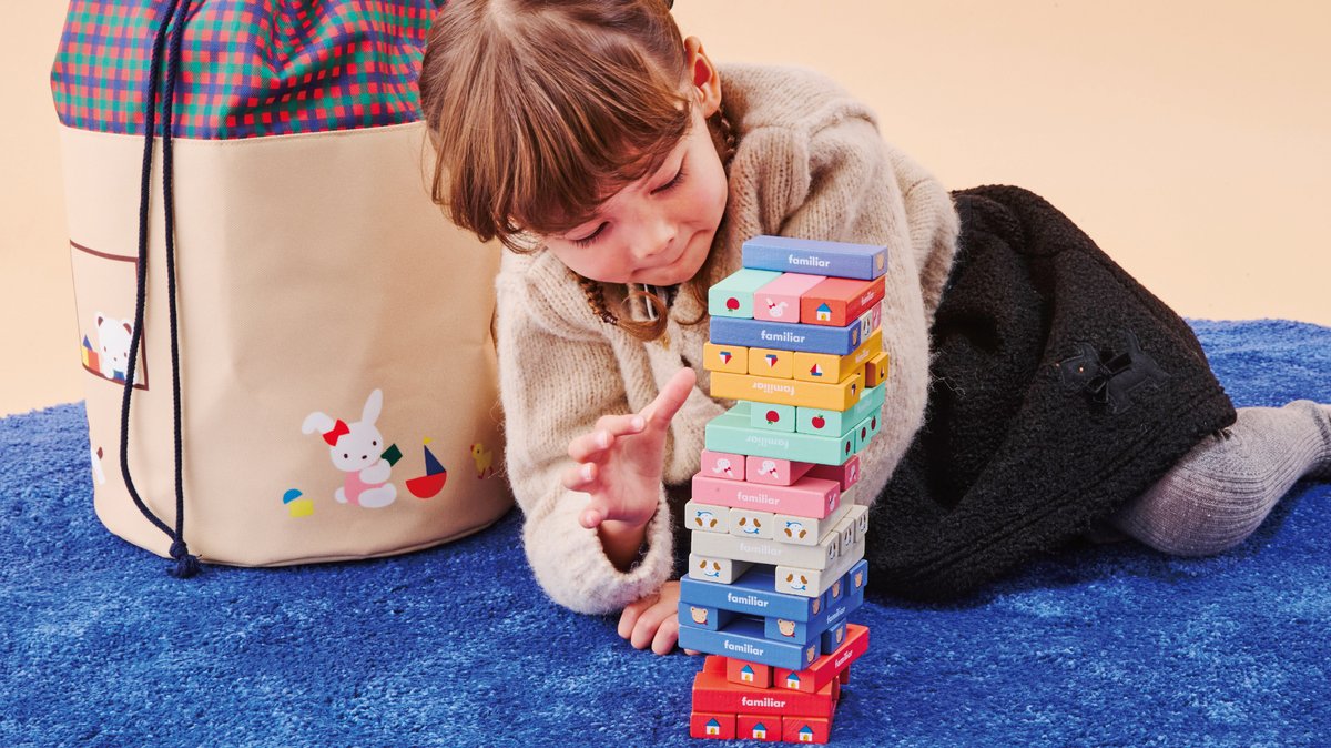 期間中、対象金額55,000円（税込）以上お買い上げの方にノベルティを