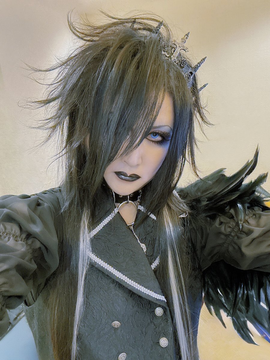 本日、《幻想会》 ― 同じ宿命を持った堕天使たちの狂宴 ― 10月6日（月