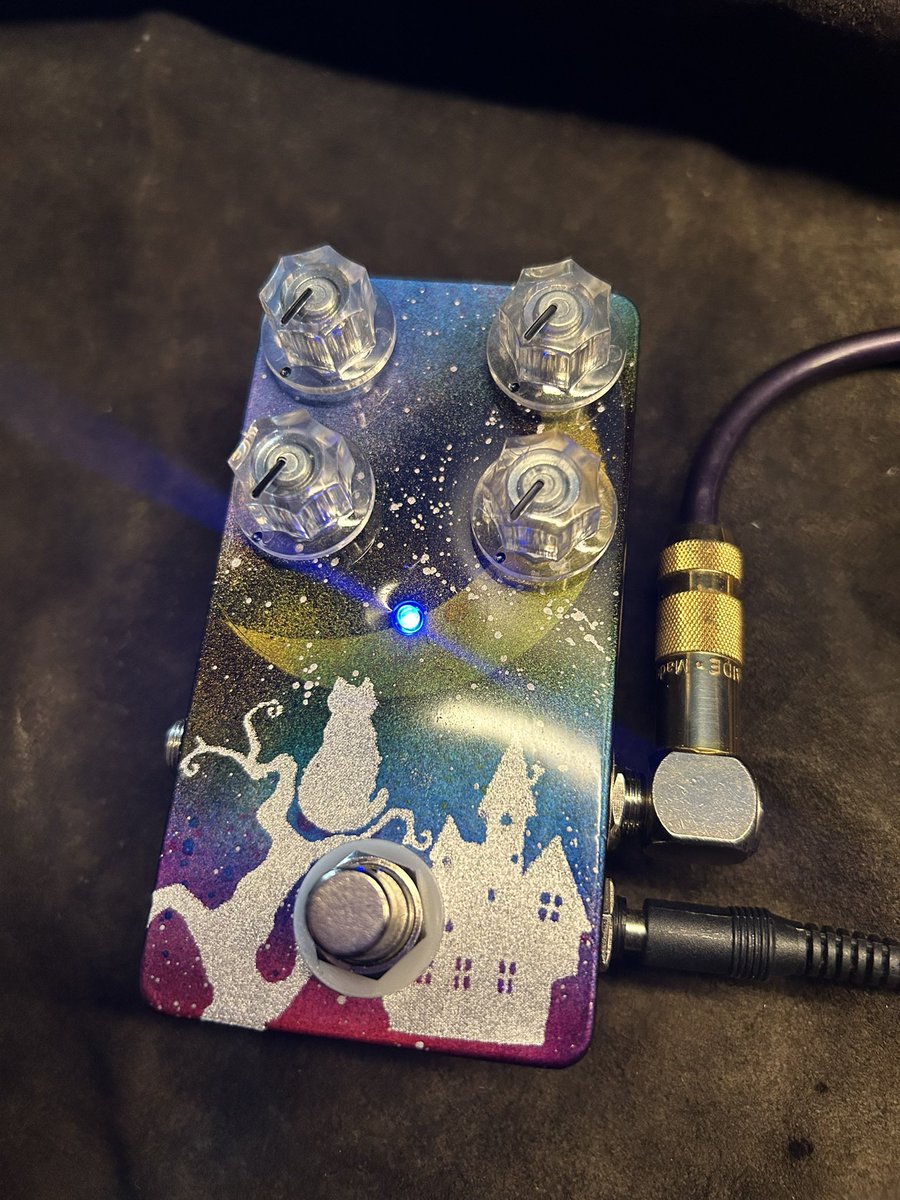 G2t0P3oagAAWSIh.jpg?format=jpg