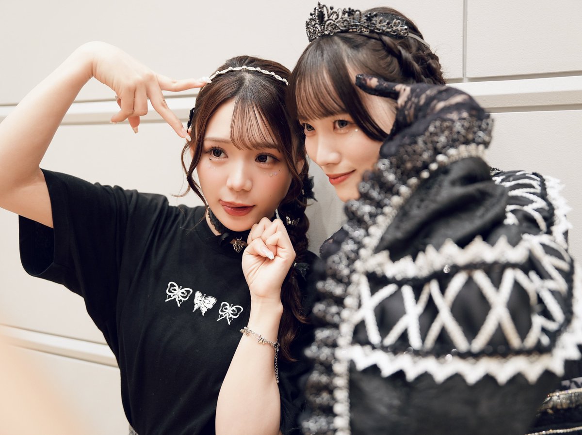 なぎさ💜 x 🧡❤️💛💚》 ツーショット🍰 6/19(木) 『真鍋凪咲 生誕祭