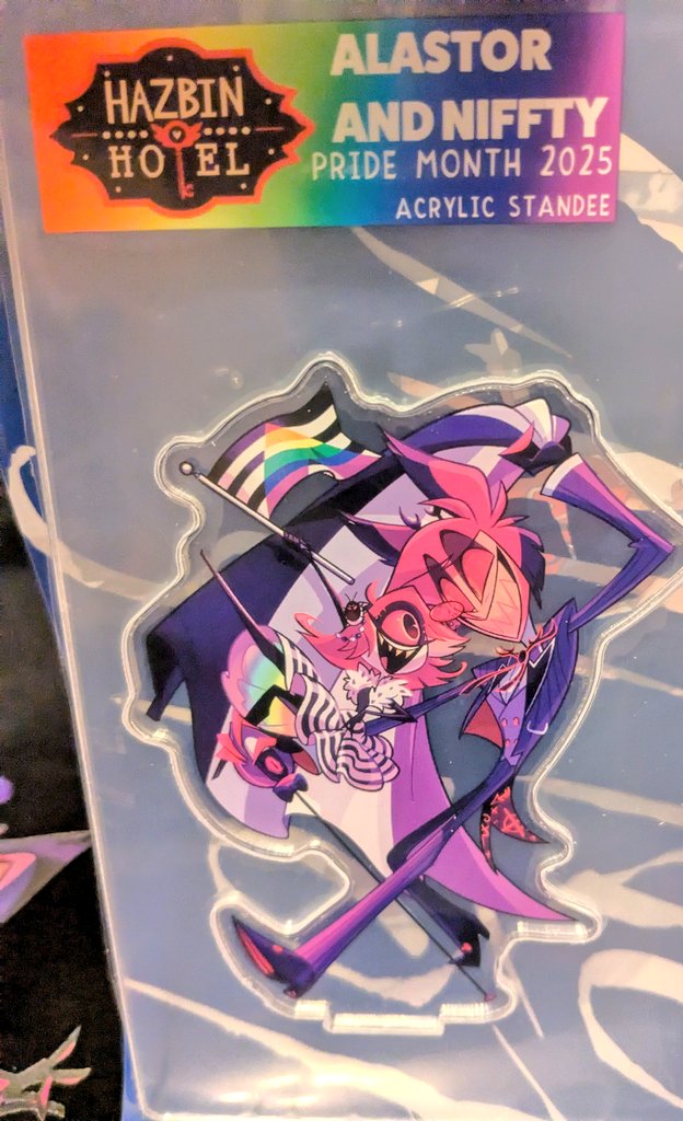 Aの当事者として、推しがアセクシャルのプライド・フラッグを持って