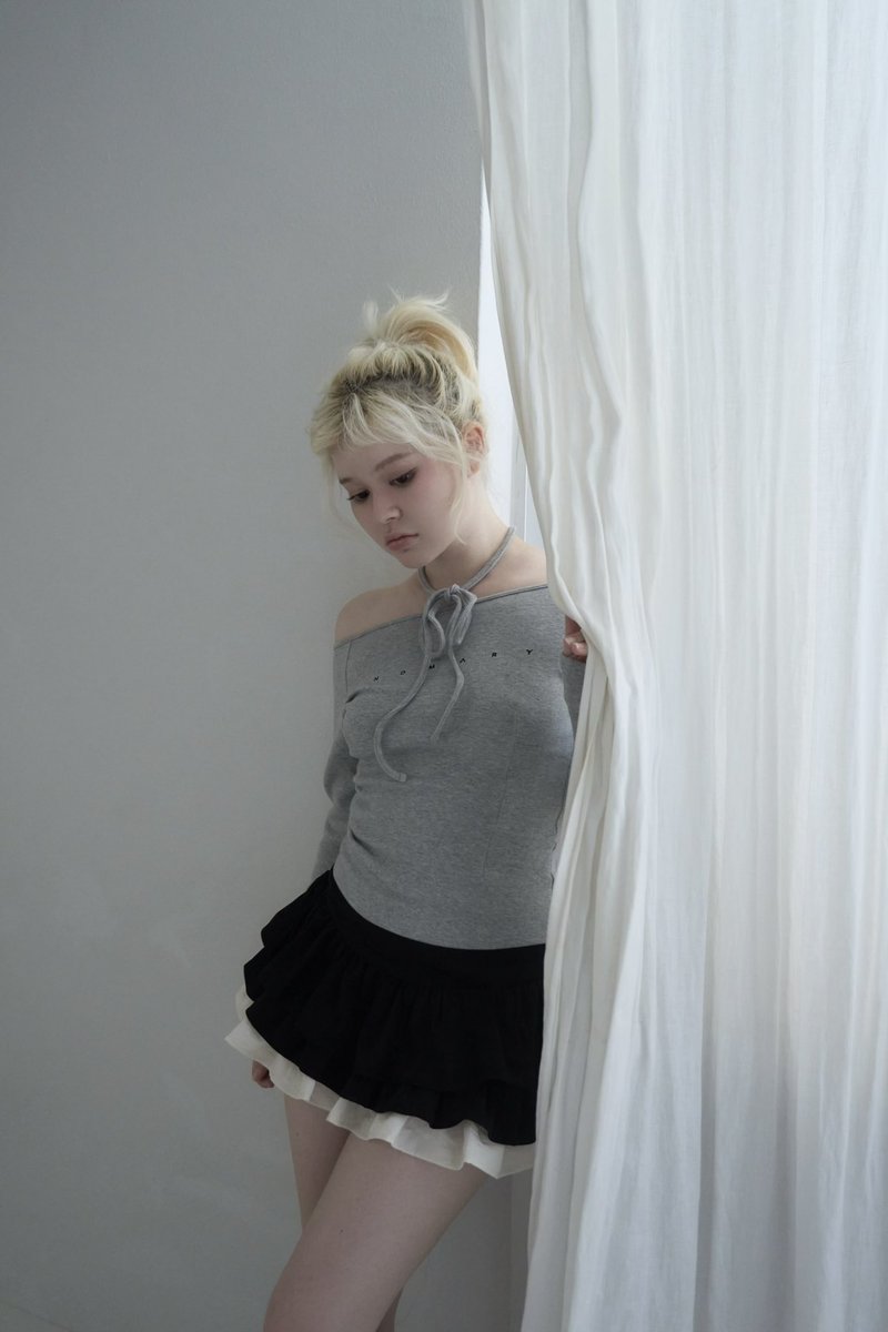 Mary logo choker tops color ivory/gray ¥8800-tax in 配色のロゴ刺繍