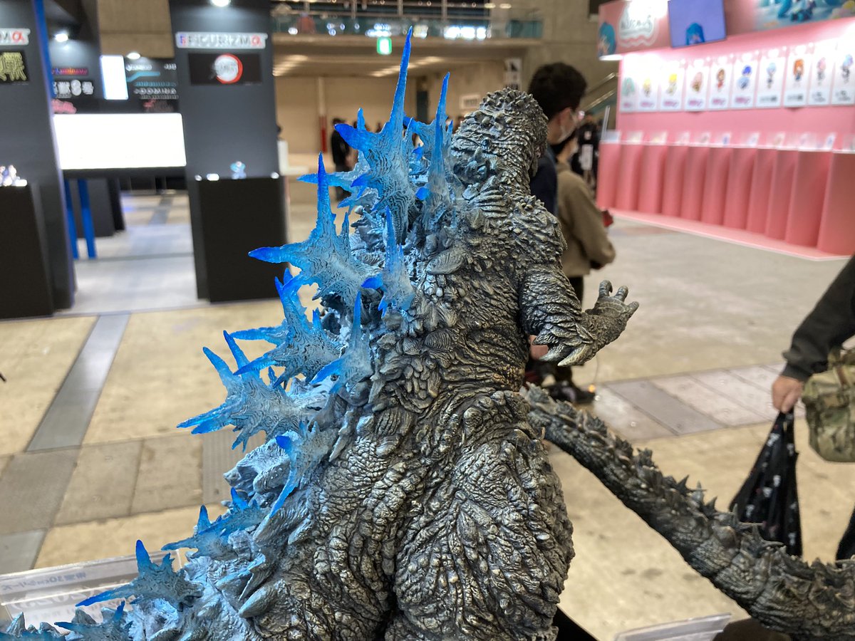 WF2024W 展示品紹介】 東宝30cmシリーズ ゴジラ(2023) 少年リック限定