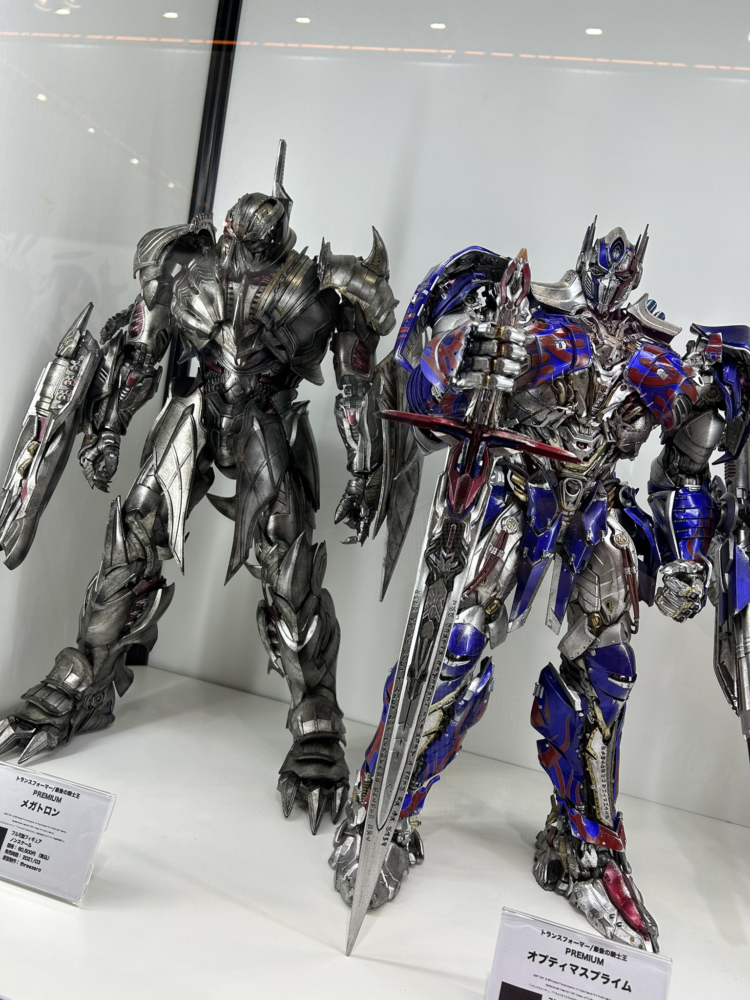 3A threeA プレミアムスケール オプティマスプライム ダークサイド