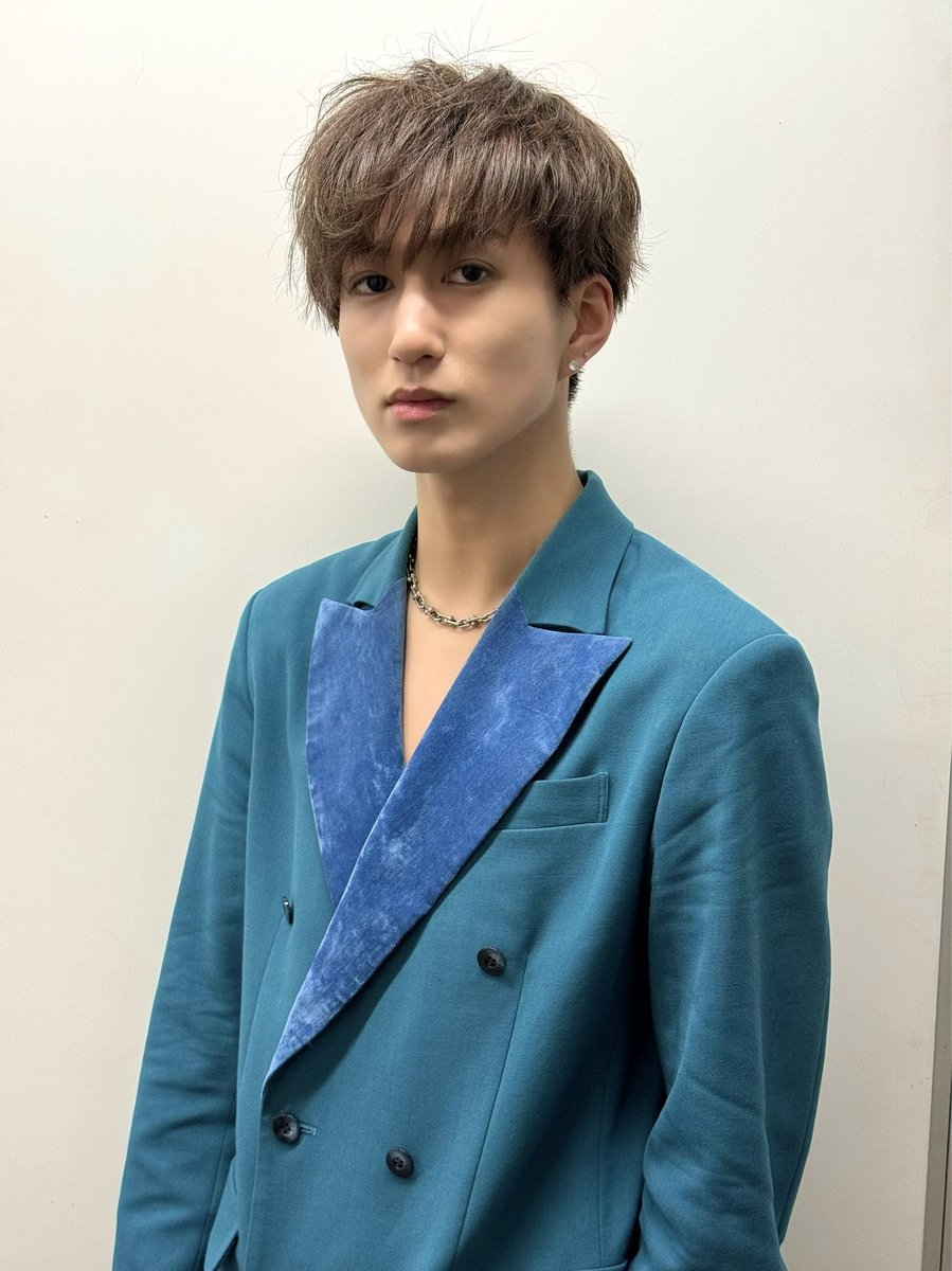 SUPER☆DRAGON 📸 ／ ◀️ #池田彪馬 （いけだ ひょうま）Vocal 🔹 SNS