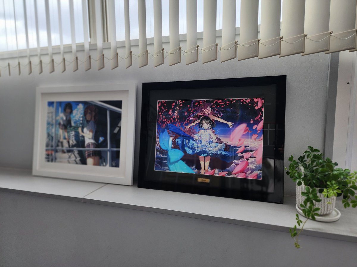 カントク先生の新作複製原画の額装テスト品が完成。ここに直筆のサイン