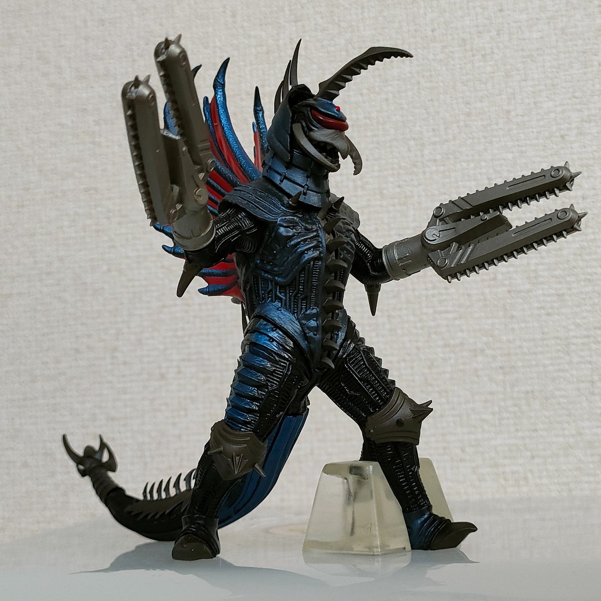 究極大怪獣の 改造ガイガンが売っていた 定価で 800円で そんな馬鹿な