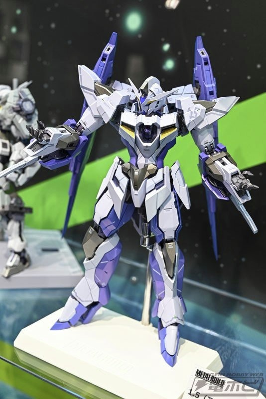 初展示／参考出品 『機動戦士ガンダム00 Revealed Chronicle』 METAL