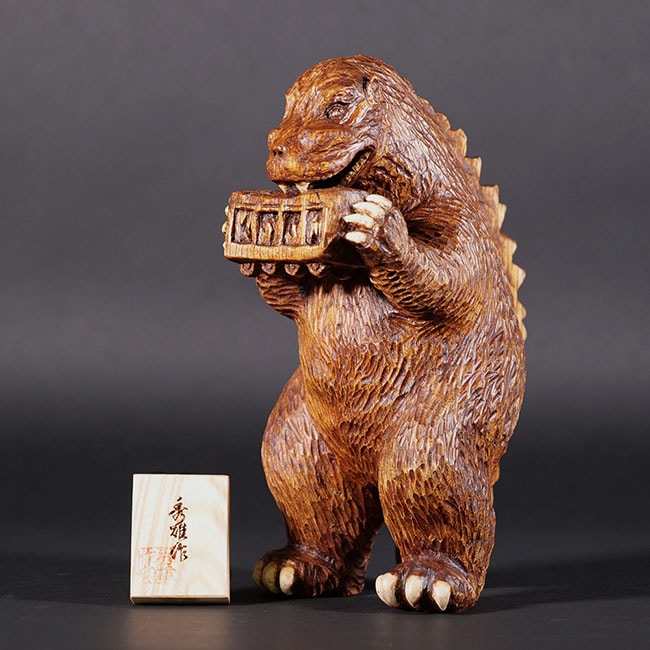 予約受付中!! ／ 北海道のお土産といえば、木彫りの熊。 「もし、熊が