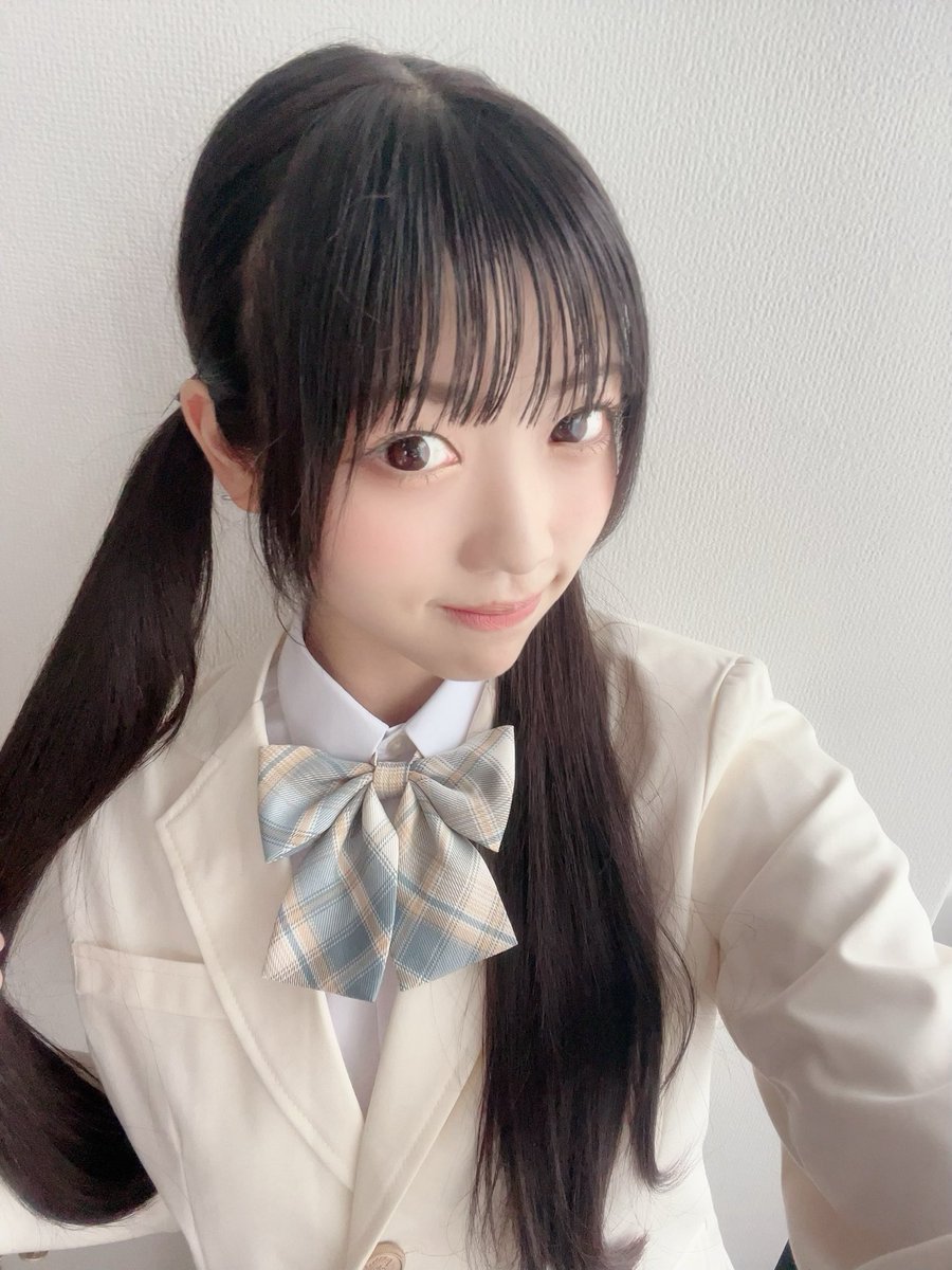 可憐なアイボリー新メンバー 河合ここゆです！🌸 よろしければ♡ここ