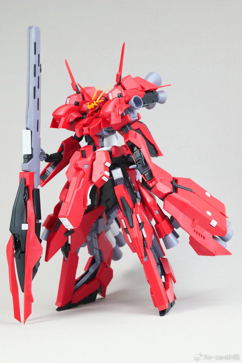 すげえなあ海賊版…。リハイゼまで立体化しやがった