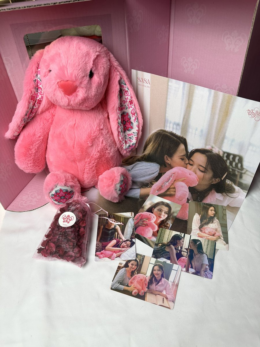 Sasa Bunny Doll is in Italy! 💘🇮🇹🐰She will be my moral support