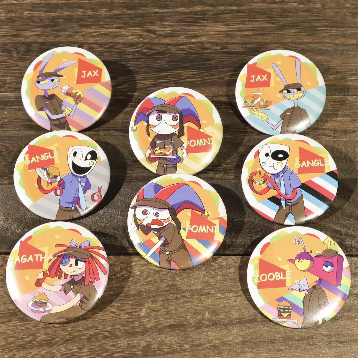 🔻TADCカフェ 限定トレーディング缶バッジ 単品 ¥605 (税込)／BOX