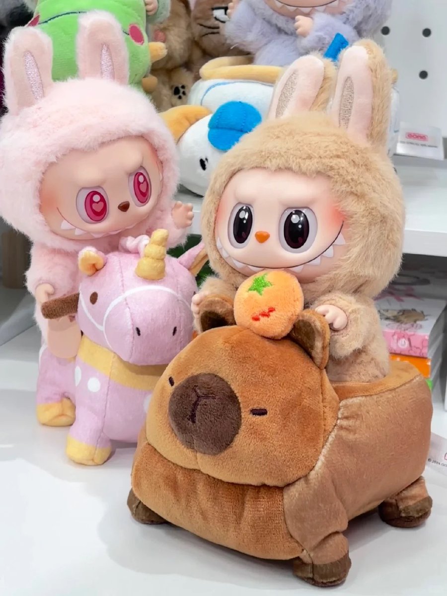 a Seat ぬいぐるみ MART THE Have POP MONSTERS