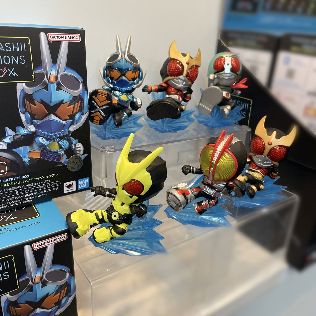仮面ライダーストア大阪店 商品情報】 ストアでは TAMASHII NATIONS