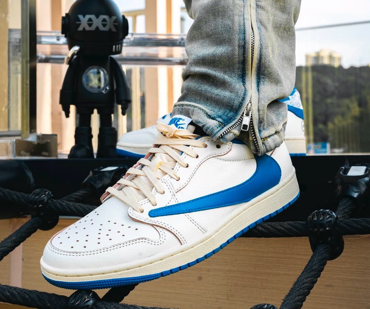 Travis Scott x Nike x FRAGMENT Air Jordan 1 Low OG SPの新作が2025