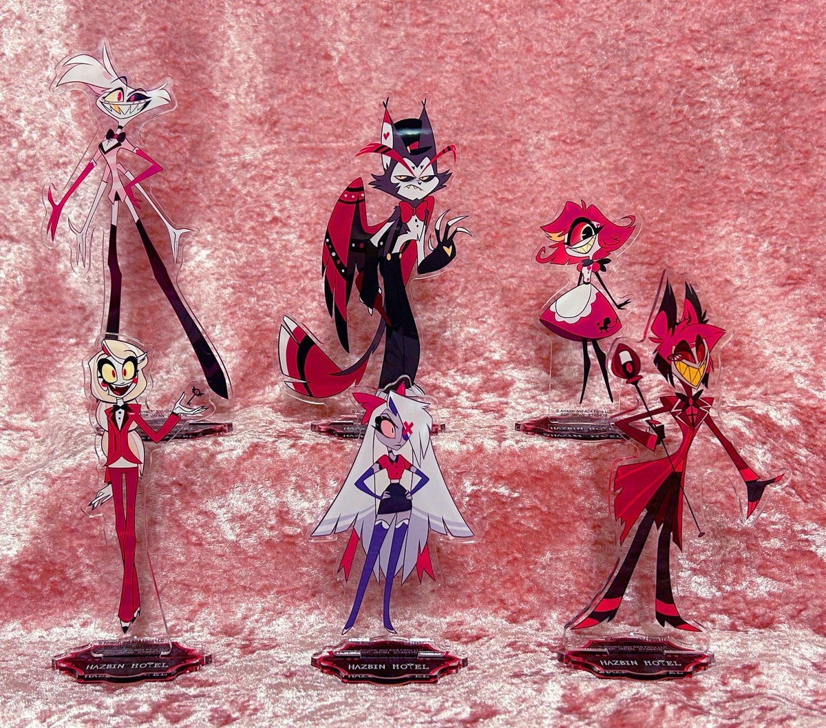 📢景品情報📢 『ハズビン・ホテルへようこそ スタンド付きアクリル