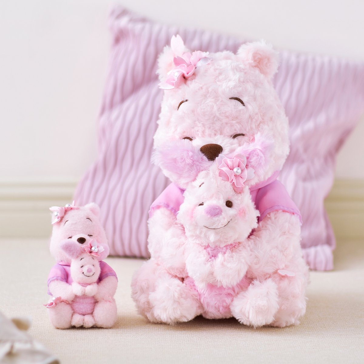 SAKURA 2025 グッズについて＞ 以下商品は限定店舗での販売です。 プー